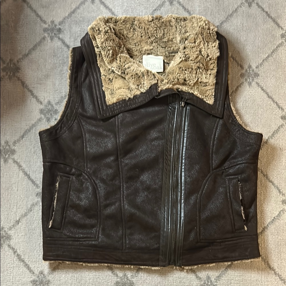 Olive And Oak Faux Fur Lined Vest